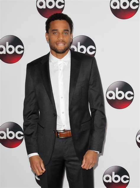 Michael Ealy Hot Pictures Popsugar Celebrity