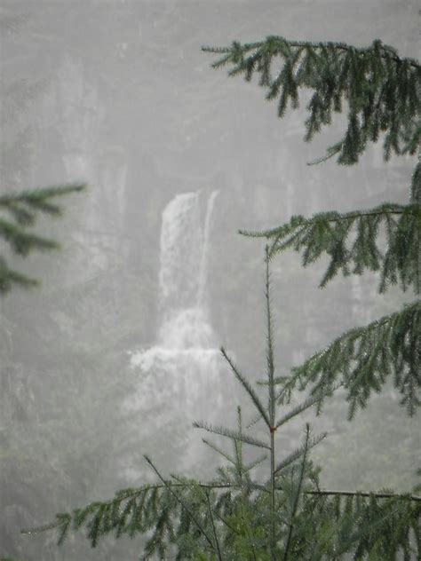 Watson Falls Umpqua River Scenic Byway Oregon Oregon Waterfalls