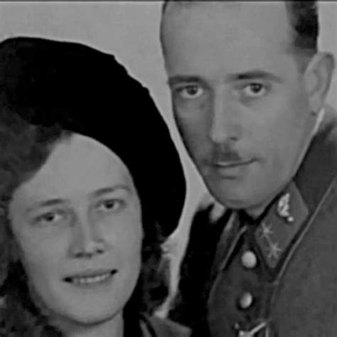 Американский культурист и актер, бывший губернатор калифорнии арнольд шварценеггер (arnold schwarzenegger), полное имя арнольд алоис шварценеггер. Arnold Schwarzenegger Biografie | Arnold Schwarzenegger Museum