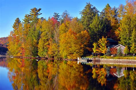 The Countrys Best Places To See Autumn Foliage Houstonia Magazine