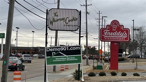 poplar avenue retail location of whimsy cookie co closed property to be demolished memphis