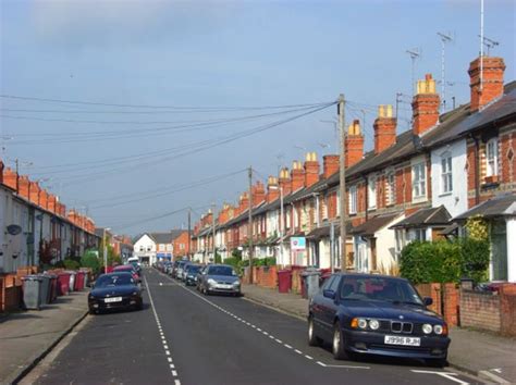 How an hour's commute can save you £380,000 when buying a new home