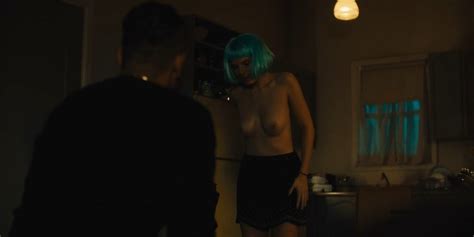 Nola Palmer Shows Her Perky Tits While Teasing Celeb Sexy Photos