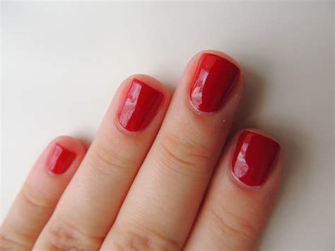 Valentine Red Nail Polish For A Date Night Look In Amelia Infore
