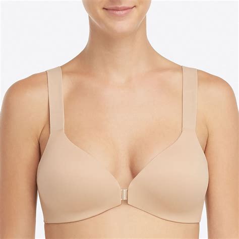 15 Wireless Bras That Are Comfortable Enough To Wear All Day According To Reviews Spanx Bra