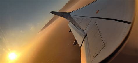 Kostenlose Foto Soleil Levant Avion Aile Nuage Flugreisen Himmel