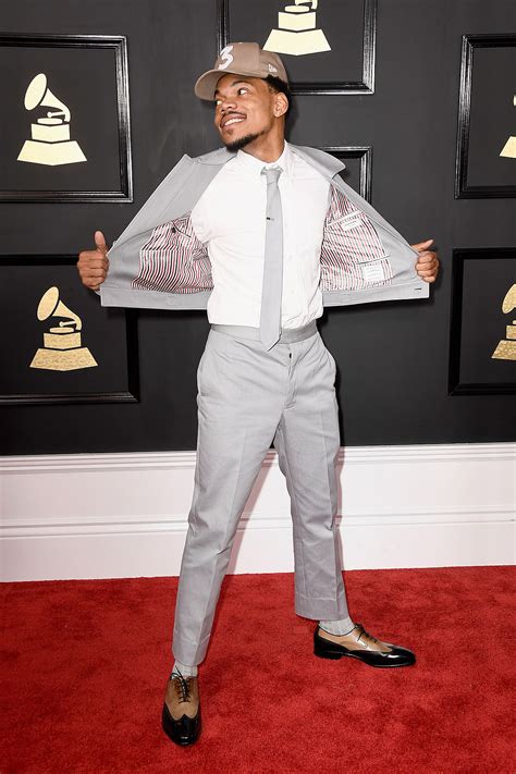 Chance The Rapper Goes Gray On The 2017 Grammy Awards Red Carpet