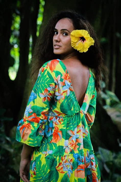 Pin By Wendy Lai On Dress Diy Tahitian Dress Diy Dress Island Fashion