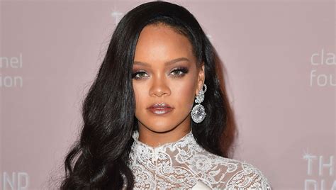Rihanna Sues Her Father For Exploiting Her Name In Business Deals