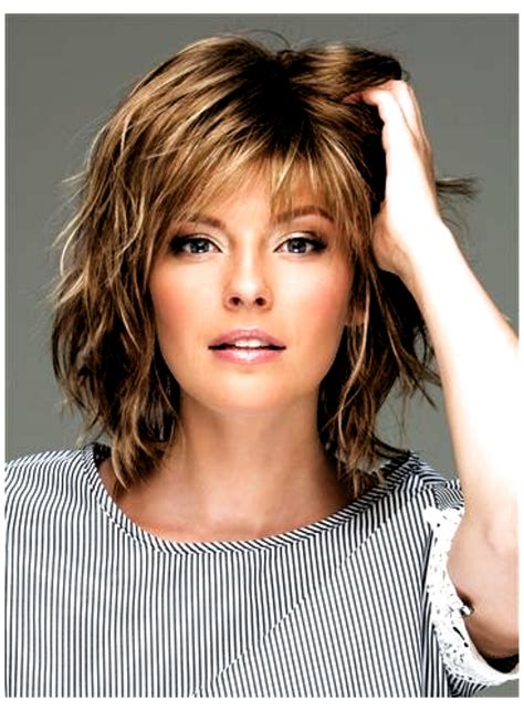25 Mid Length Choppy Hairstyles With Fringe Hairstyle Catalog