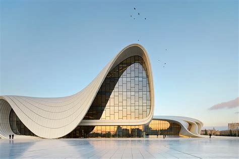 Zaha Hadids Heydar Aliyev Center Awarded Design Of The Year Prize