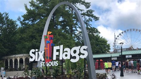 Six Flags St Louis Opened Youtube