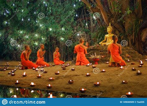 Makha Bucha Day Chiangmai Thailand Imagem De Stock Editorial
