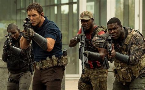 The tomorrow war is betting its flash will blind us to its vacuity. The Tomorrow War: le prime immagini del film con Chris ...