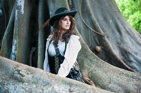 Pirates Of The Caribbean Movies Penelope Cruz Celebrities Girls Hd Wallpaper