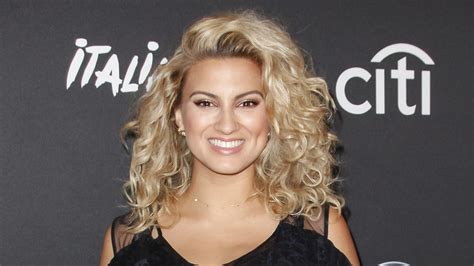 What S The Real Meaning Of Dear No One By Tori Kelly Here S What We Think