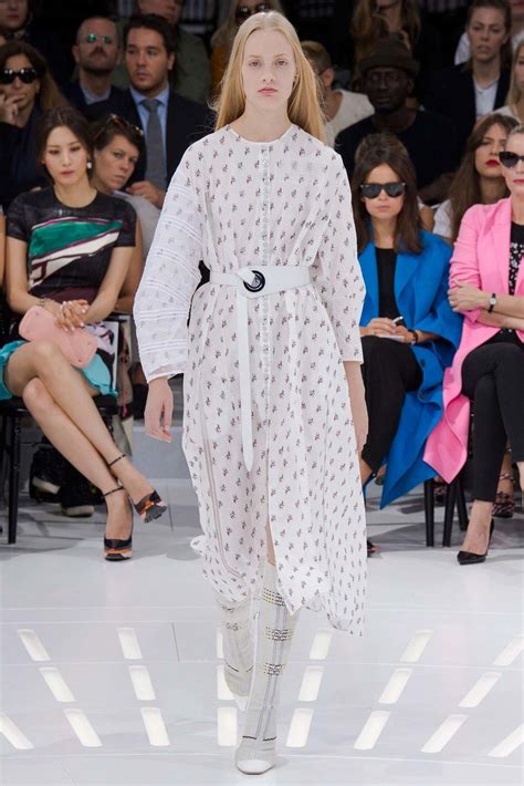 Christian Dior Spring 2015 Ready To Wear Collection Runway Looks
