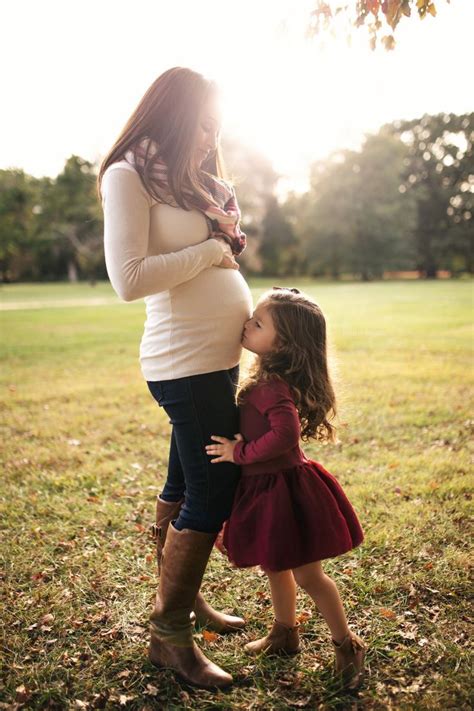 Such A Sweet Moment Between A Pregnant Mother And Her Soon To Be Big