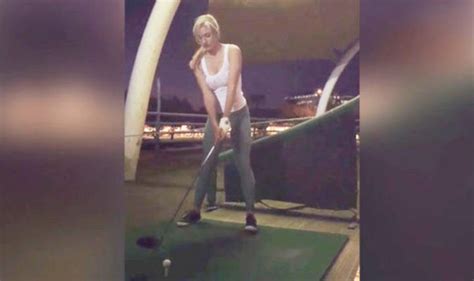 Sexy Female Golfer Left Mortified When She Does This After Hitting Perfect Shot Life Life