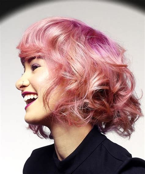 Short Wavy Pink Bob Haircut with Layered Bangs