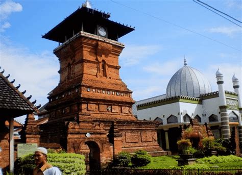 Benarkan majapahit itu kerajaan islam (madinah/negara kertagama) ? 6 Peninggalan Sejarah Kerajaan Islam di Indonesia "Hingga ...