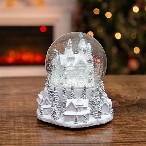 The Christmas Workshop Musical Snow Globes Indoor Christmas
