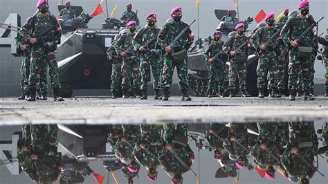 Jun 23, 2021 · kegiatan tersebut berlangsung di pelabuhan indonesia (pelindo) ii, tanjung priok, jakarta utara, rabu (23/6/2021). Ini Besaran Gaji TNI Menurut Peraturan Pemerintah ...