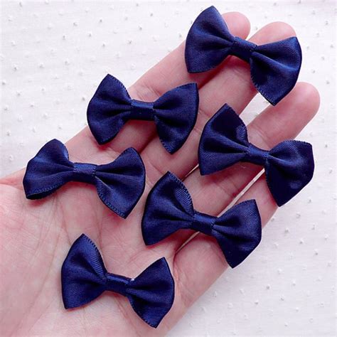 Let's follow some simple instructions on how to tie a. 200pcs Navy Blue Bows/Satin Ribbon Bowties/Fabric Bow Ties 35mmx25mm/Navy Blue)Headband DIY ...