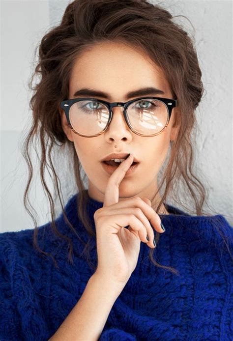 25 Stunning Glasses For Women In 2019 Glasses Trends Eyewear Trends