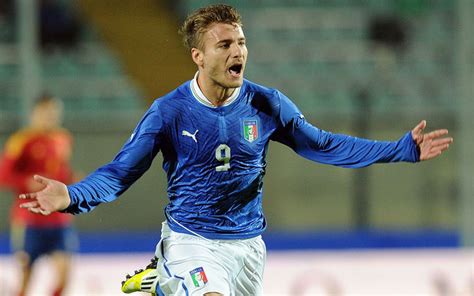 Fecha de nacimiento (edad) 20/02/1990 (31). Immobile accende l'Italia