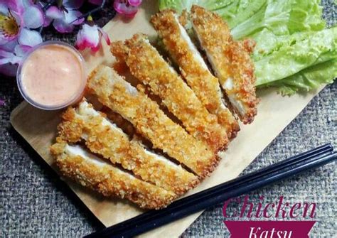 To assemble, place the hot rice, coleslaw and then sliced chicken tenders into bowls. Resep Chicken Katsu with Spicy Mayo oleh Ayu Saraswati E.P ...