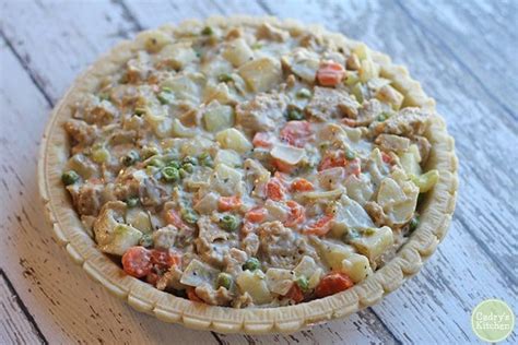 May 08, 2019 · a super easy chicken pot pie made with rotisserie chicken and refrigerated pie crusts. Chicken-style vegan pot pie (Using frozen crust!) - Cadry ...