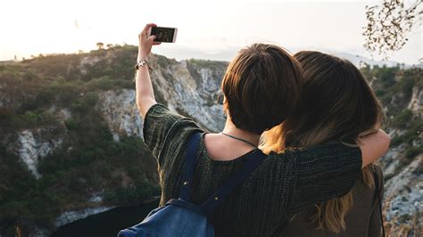 National Selfie Day 21st June 2019 History Facts And Why Its Celebrated