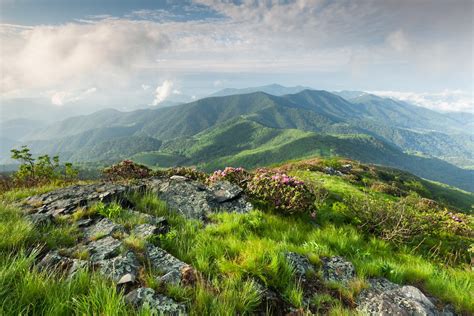 Highlands nc cabin and vacation rentals and visitor guide. Scenic Drive: Roan Highlands | Drive The Nation