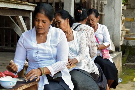 Gambar : orang, orang-orang, perjalanan, masyarakat, agama, anak