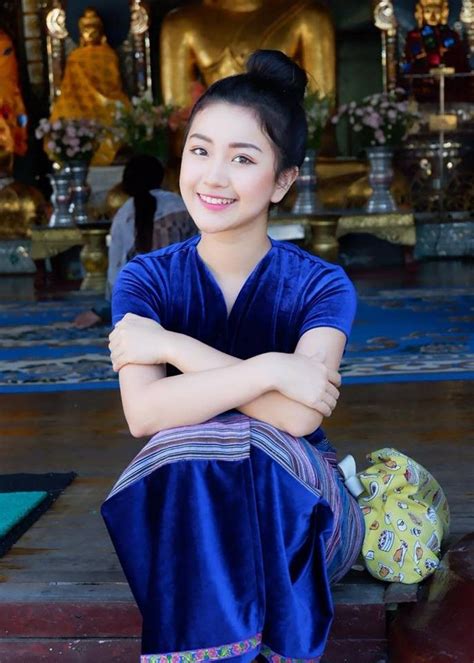 สวย Asian Model Girl Burmese Girls Vestidos Portraits Asia