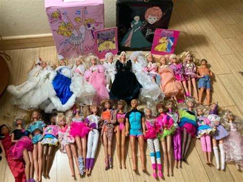 Vintage Lot S Mattel Barbie Ken Stacie Skipper Dolls Tons
