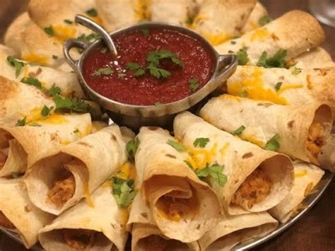 Place about 2 tablespoons each of the cheddar cheese, monterey jack cheese, and chicken mixture on each tortilla half. CHICKEN QUESADILLA RING - YouTube
