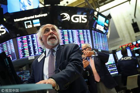 Est, with no regular trading hours on weekends. Trump's trade war threat triggers US stock market ...