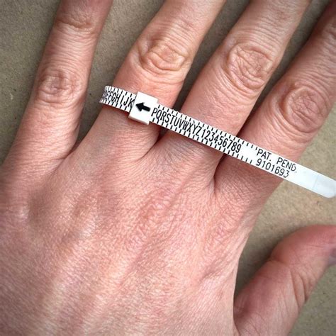 Ring Sizer Find Out Your Ring Size So You Can Order A Ring Online