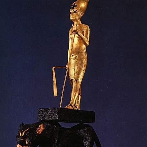 6 An Exquisitely Made Small Statue Of King Tutankhamun Egypt Magic
