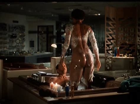 Naked Cynda Williams In Wet