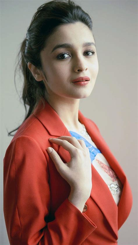alia bhatt in red coat alia bhatt cute beauttiful indian actress bollywood hd phone