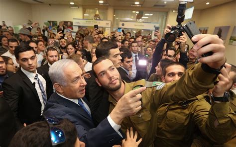Netanyahu young (page 1) young israelis want netanyahu, older ones gantz has israel lost the democratic party? Young Israelis want Netanyahu, older ones Gantz | The Times of Israel