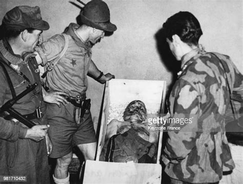 Mussolini Dead ストックフォトと画像 Getty Images