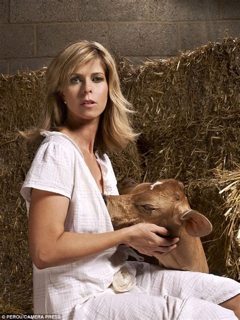 Kate Garraway And Charlotte Hawkins Milk A Fake Cow Live On Gmb Daily Mail Online
