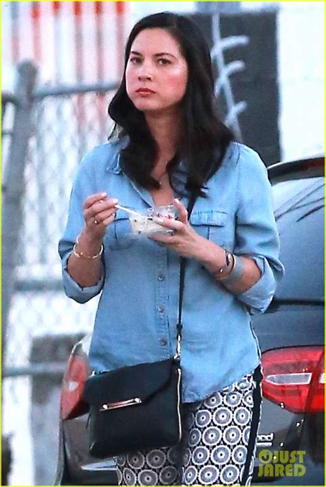 Olivia Munn Steps Out After Aaron Rodgers Dating Rumors Photo Olivia Munn Photos