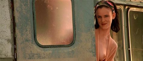 Nude Video Celebs Juliette Lewis Nude Kalifornia 1993