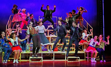 Broadway revival/tour of grease starring rosie o'donnell. GREASE - das Musical, am 10. April in der Brose Arena ...