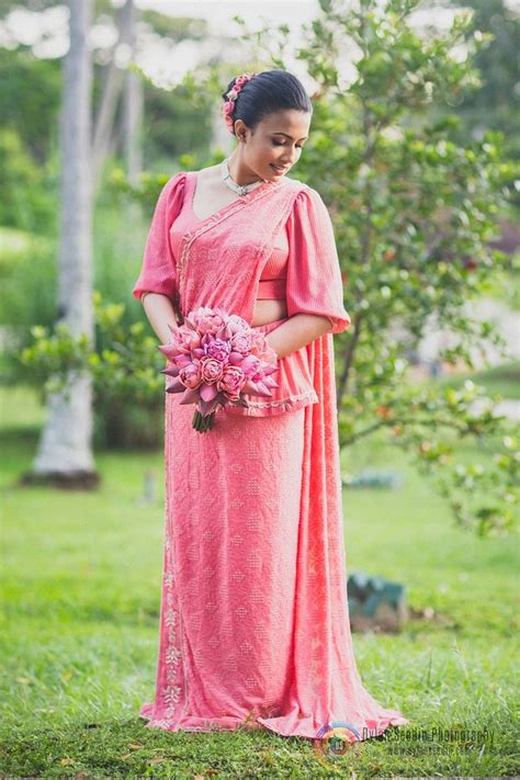 Vip Wedding In Sri Lanka Bridal Dresses Wedding Sari Saree Jacket